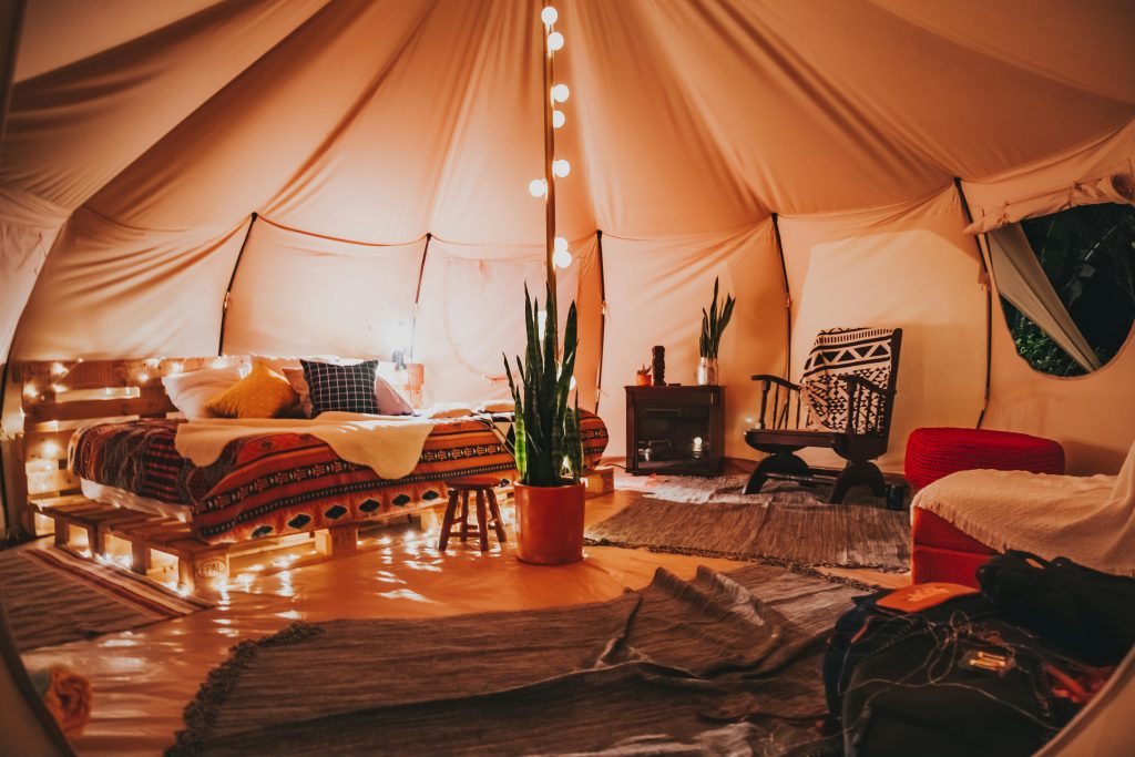 best glamping sites in Oregon