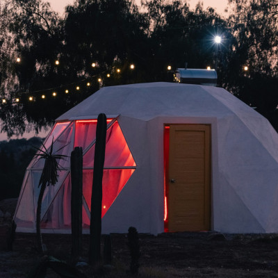 8 Best Glamping Sites in the U.S. for 2025: Luxury Nature Escapes